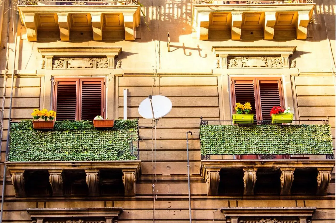 A Casa Di Alice Locazione Turistica Apartment Palermo Italy
