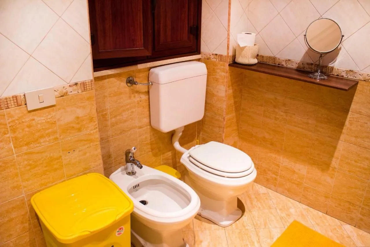A Casa Di Alice Locazione Turistica Apartment Palermo Italy